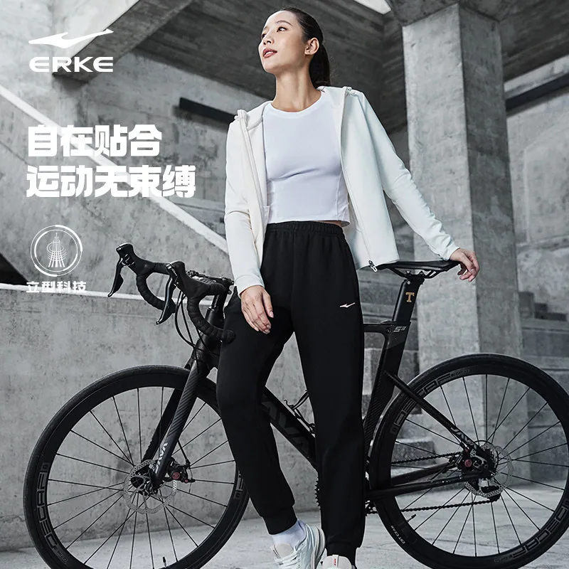 鸿星尔克女款秋季运动裤